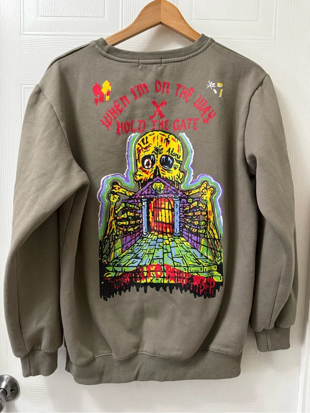 NBA Olive Crewneck Sweatshirt with Red, Yellow & Green Skull Graphic